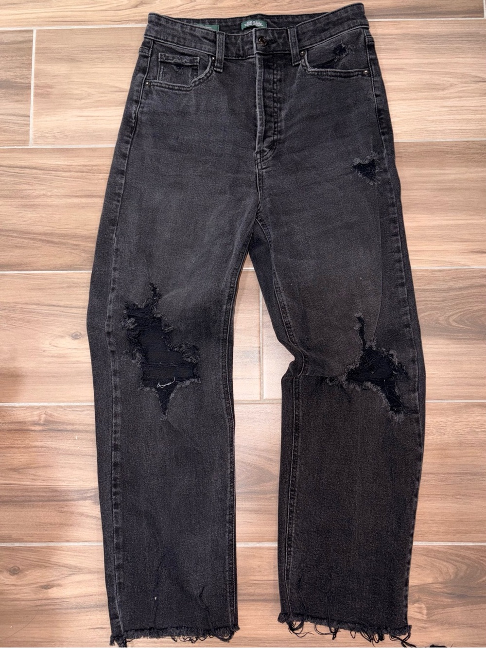 Wild Fable Black Distressed Women’s Jeans Size 4 - Used